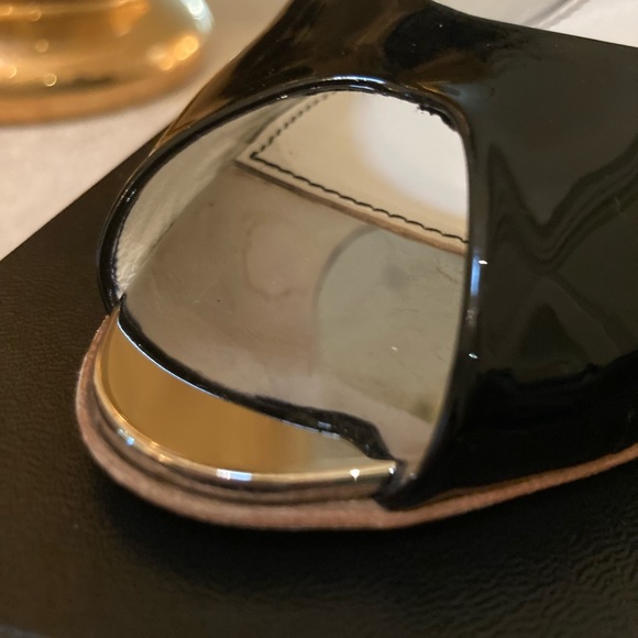 🔥CHANEL 37.5/7.5 Chanel showing this heel style now. Great condition! - Picture 7 of 11